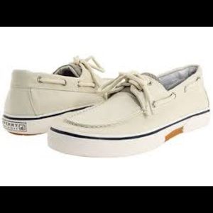 Sperry TopSider Men's Halyard 2-Eye Boat Shoe S7.5